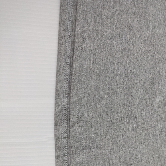 Michigan / Michigan State Grey T-shirt Sz. XL - Picture 7 of 7